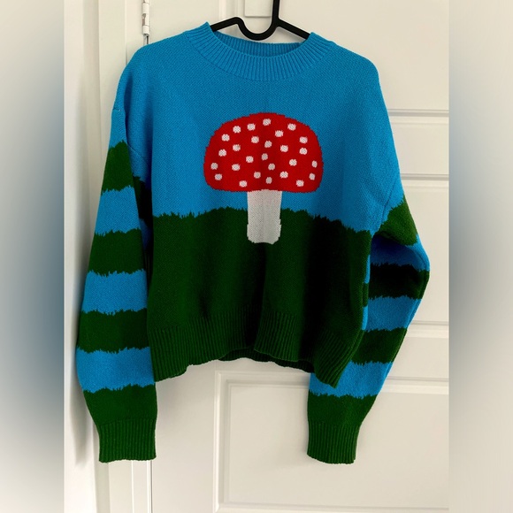 Zara sweater - Picture 2 of 3